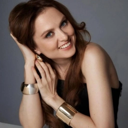 Аватар канала «В кино с НАТАШЕЙ ФЕНКИНОЙ»