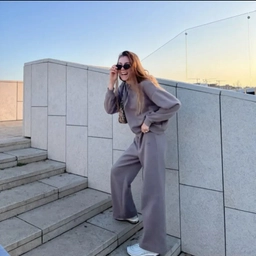 Аватар канала «Хей, ЛОВИ СКИДКУ @fefelova_n»