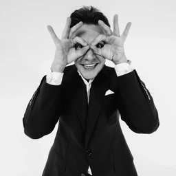 Аватар канала «Манучаров LIVE»