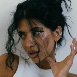 Аватар канала «Djuelita.Stylist»