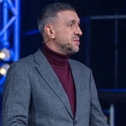 Аватар канала «Анатолий Гильманов»