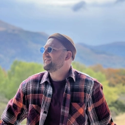 Аватар канала «Артём Лавриненко»