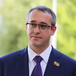 Аватар канала «Глазами Шапошникова»