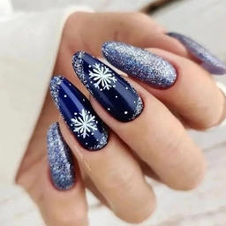 Аватар канала «Идеи для вашего маникюра 2026🌺🌺🌺»