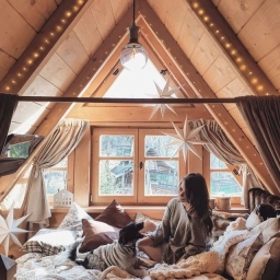 Аватар канала «интерьерная ПАΛИТРА / дом, уют, дизайн, проект, декор, сад, антиквариат, идеи, лайфхаки, коттедж, interior, design, искусство, ландшафтный дизайн, эстетика, галерея, архитектура, home, дача, сканди»