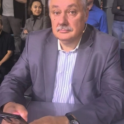 Аватар канала «Профессор смотрит в мiръ. Авторский Анонимный канал Дмитрия Евстафьева»