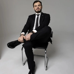 Аватар канала «Секретный Код Лидерства | Евгений Макагонов»