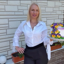 Аватар канала «Елена Попова 🌹 Кремовая и зефирная флористика»