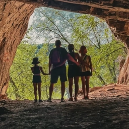 Аватар канала «Elfcrochet - семья, дом, стройка, рецепты. РУКОСУЕВЫ МЫ»