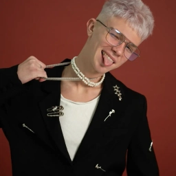 Аватар канала «Никита Шульгин • AdrenalinHouse • Соня Сафарова»