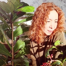 Аватар канала «Gumidok_лайф Мы, дом и растения.»