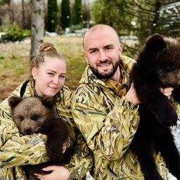 Аватар канала «ТАЙГАН с Денисом и Алиной Алексагиными»