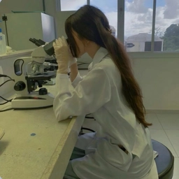 Аватар канала «аня химбио | учёба в меде»