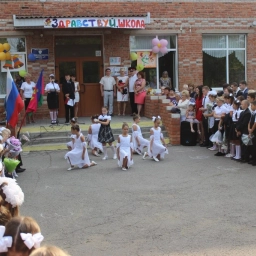 Аватар канала «МБОУ СОШ №9 им генерал-лейтенанта И.Л. Хижняка с. Кухаривка»