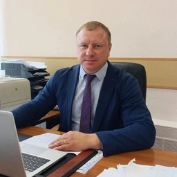 Аватар канала «Черноголовка - Роман Хожаинов»