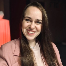 Аватар канала «Основа Заново. Бизнес-психолог, фотограф Анастасия Ласти»