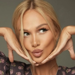 Аватар канала «Виктория Лопырева»