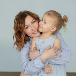 Аватар канала «ПРО ДЕВОЧКУ СО СТОМОЙ И МАМУ С ЮМОРКОМ»