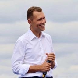 Аватар канала «Никита Чаплин»