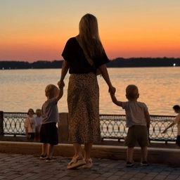 Аватар канала «Настя, что скажешь?»