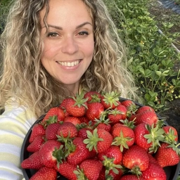 Аватар канала «@petrovchanka_lera»