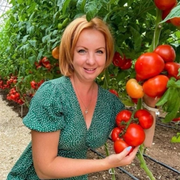 Аватар канала «Полина Малина Poli_na_malinaaa»