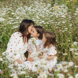 Аватар канала «Полезная мама Алина (Тг — Полезно мамам).»