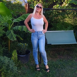 Аватар канала «Софочка из края рая»