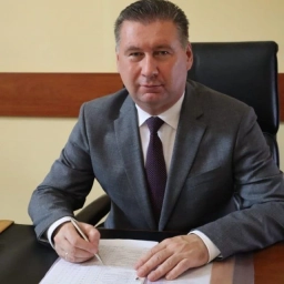 Аватар канала «Михаил Драпалюк | Ректор ВГЛТУ им. Г.Ф. Морозова»