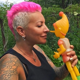 Аватар канала «Голая женщина в метро»