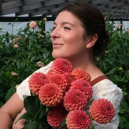 Аватар канала «ЮЛИНА ФЕРМА»